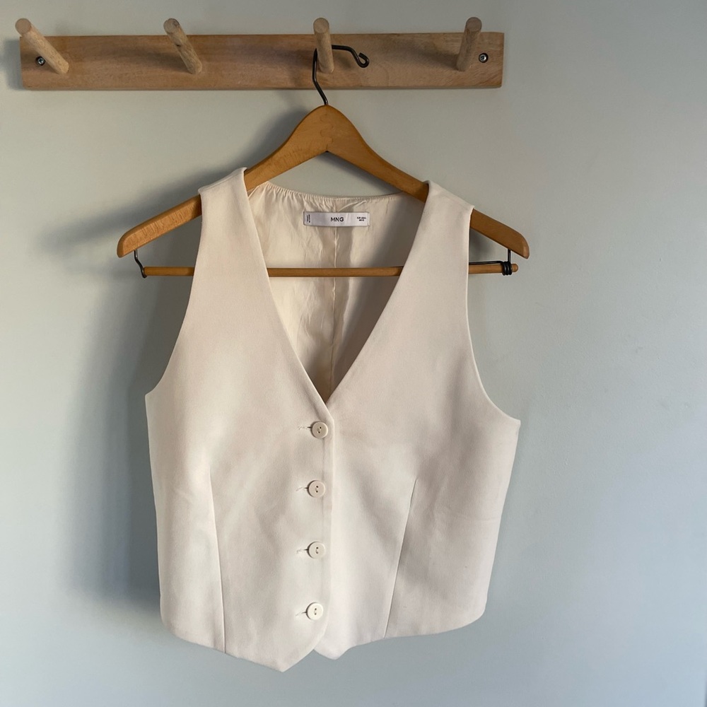 Mango Cream vest